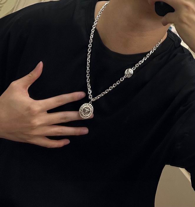Versace necklace 11lyh72 (5)