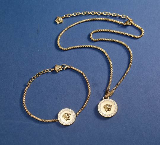 Versace suits 11lyh13 (1)