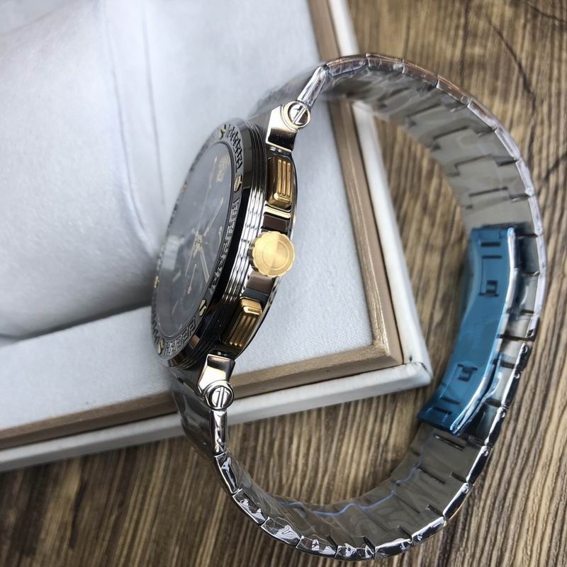 Versace watch 16 (24)