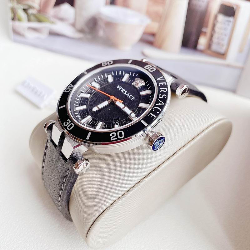 Versace watch 25 (1)