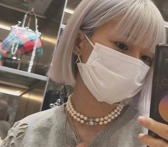 Vivienne Westwood necklace 11lyh03 (8)