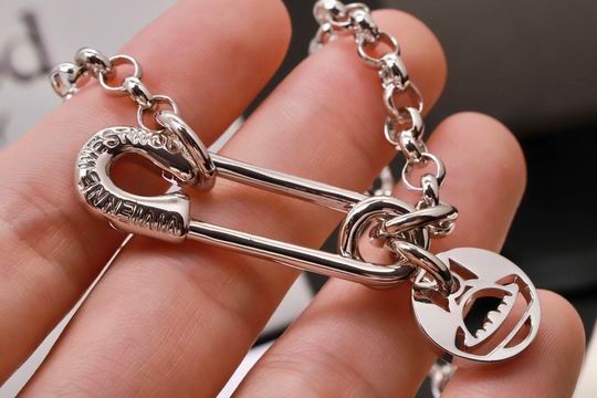 Vivienne Westwood necklace 11lyh05 (5)