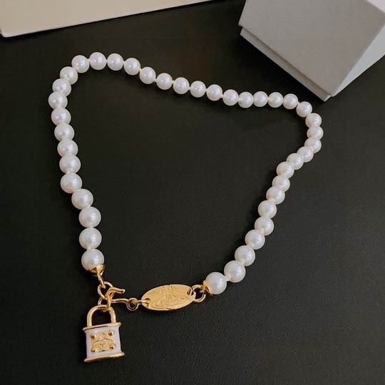 Vivienne Westwood necklace 11lyh06 (1)