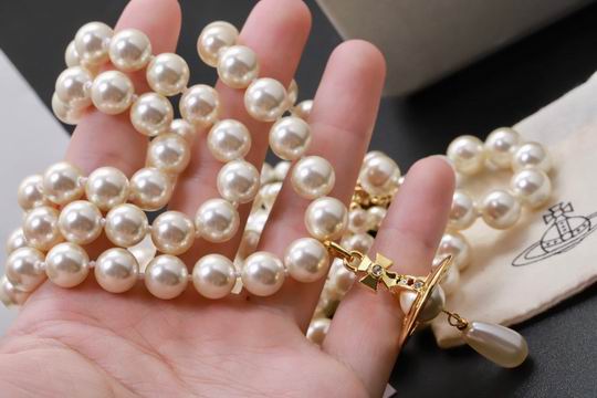 Vivienne Westwood necklace 11lyh09 (2)