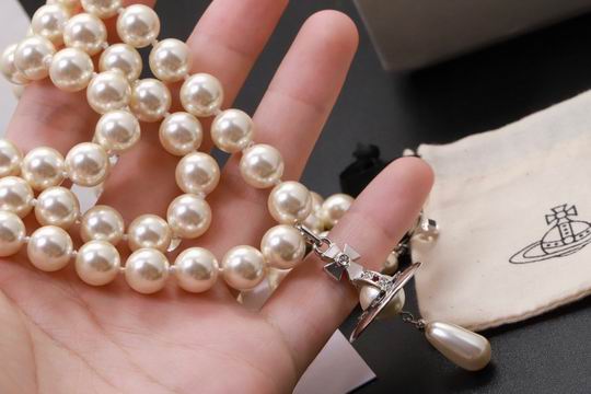 Vivienne Westwood necklace 11lyh09 (3)
