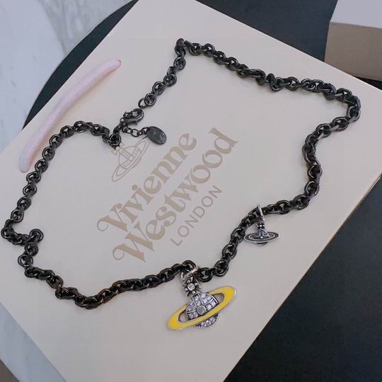 Vivienne Westwood necklace 11lyh25 (1)