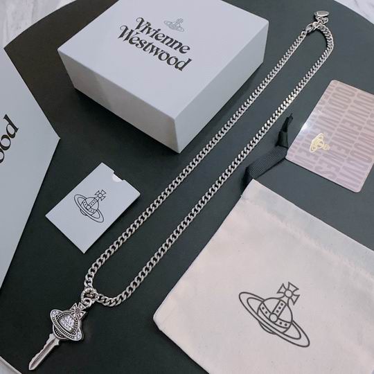 Vivienne Westwood necklace 11lyh29 (1)