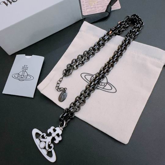 Vivienne Westwood necklace 11lyh30 (1)