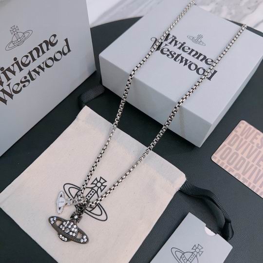 Vivienne Westwood necklace 11lyh39 (2)