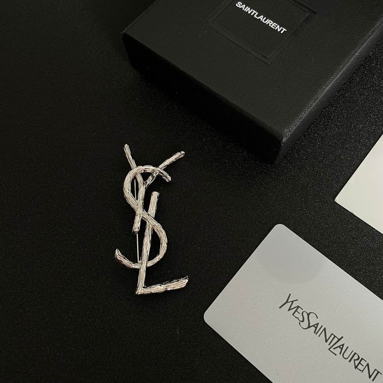 YSL Brooch 11lyh125 (1)