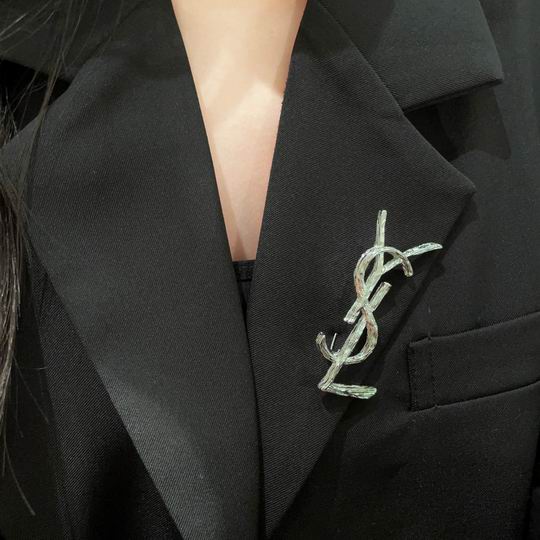 YSL Brooch 11lyh125 (6)