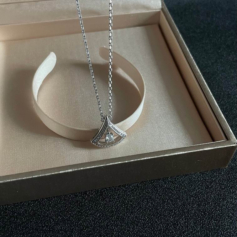 Bvlgari necklace 12lyh191 (1)