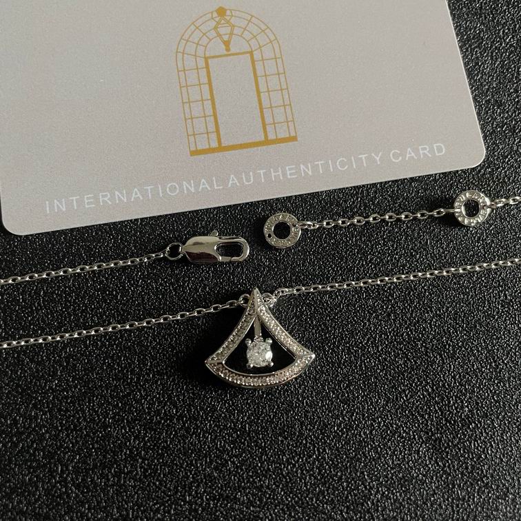 Bvlgari necklace 12lyh191 (2)