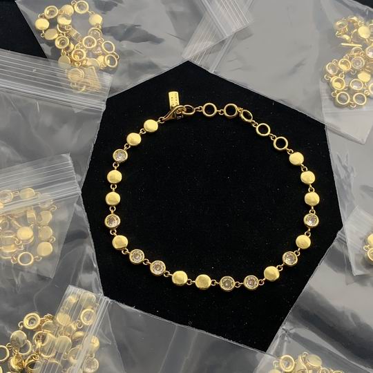 Cartier bracelet 12lyh216 (1)