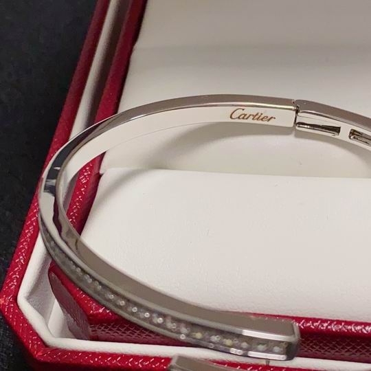 Cartier bracelet 12lyh219 (3)