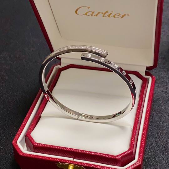 Cartier bracelet 12lyh219 (5)