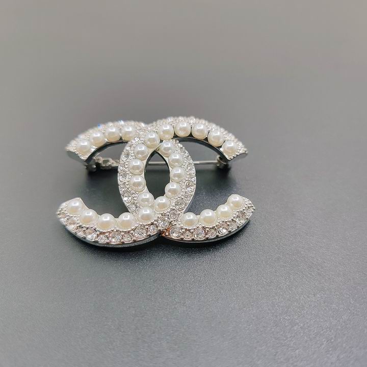 Chanel Brooch 11lyh170 (4)