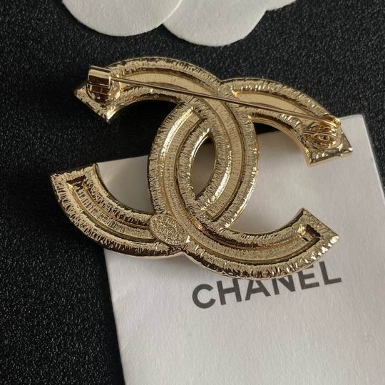 Chanel Brooch 12lyh05 (2)