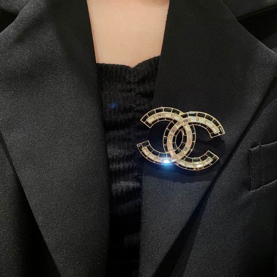 Chanel Brooch 12lyh05 (5)