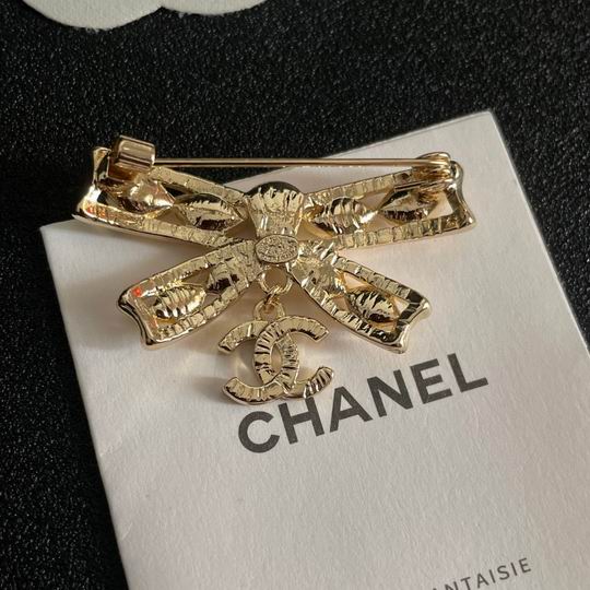 Chanel Brooch 12lyh06 (3)
