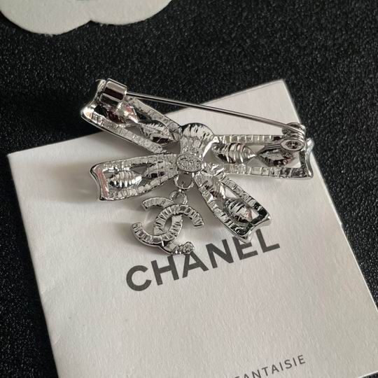 Chanel Brooch 12lyh06 (5)
