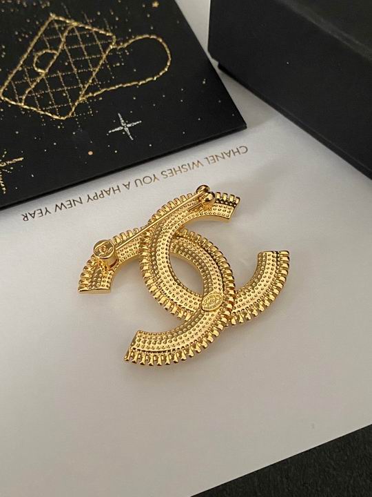 Chanel Brooch 12lyh07 (2)