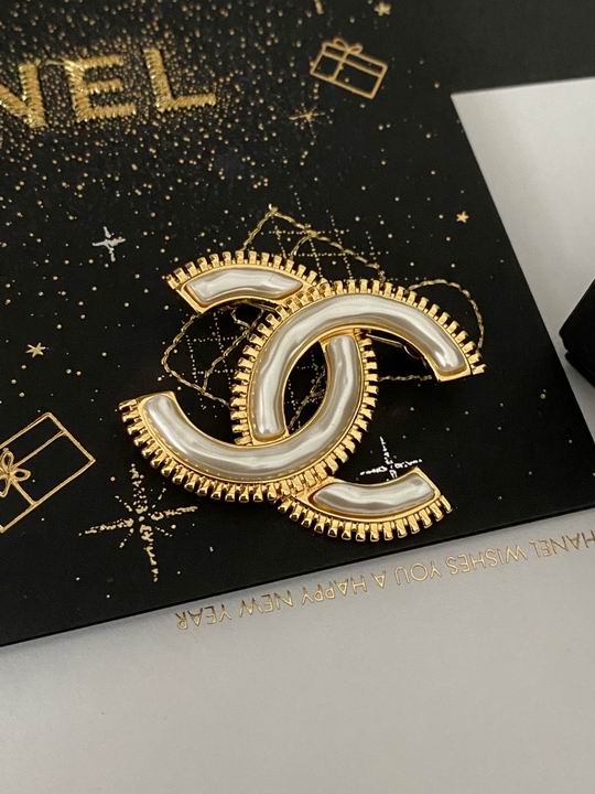 Chanel Brooch 12lyh07 (3)