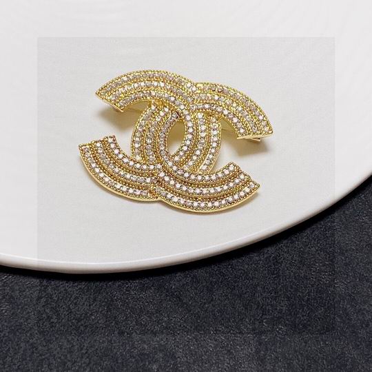 Chanel Brooch 12lyh08 (1)