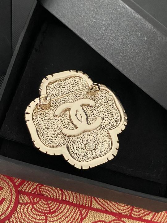 Chanel Brooch 12lyh11 (2)