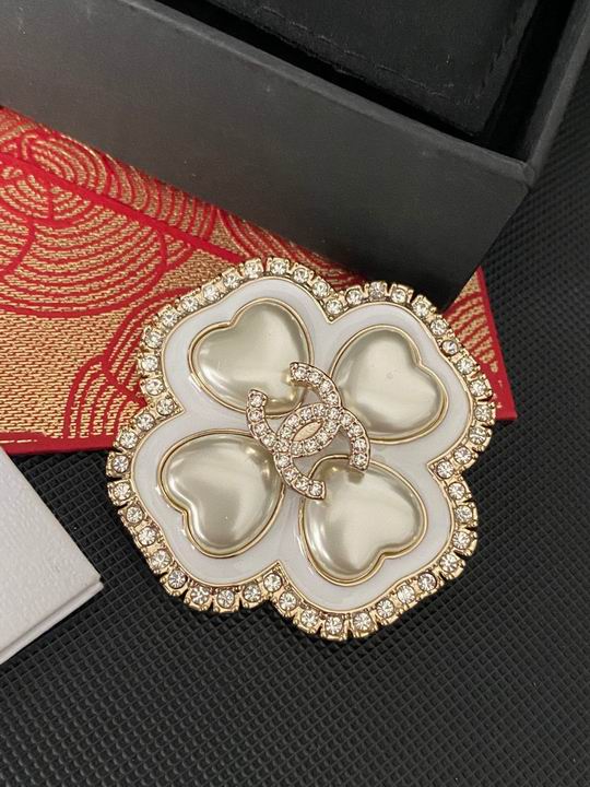 Chanel Brooch 12lyh11 (5)