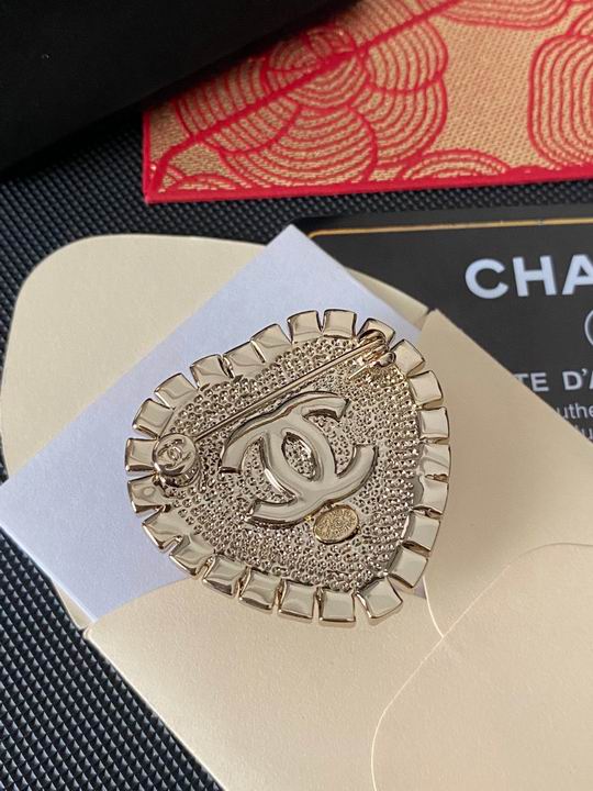 Chanel Brooch 12lyh12 (2)