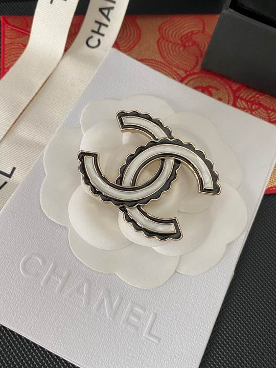 Chanel Brooch 12lyh14 (1)