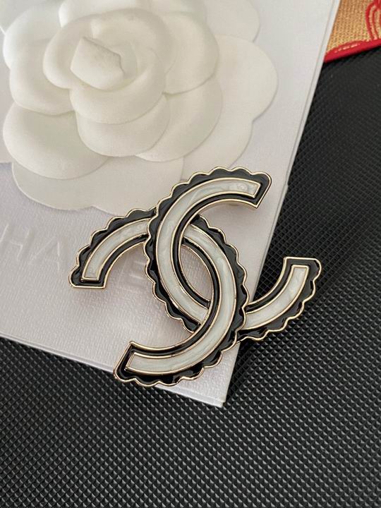 Chanel Brooch 12lyh14 (4)