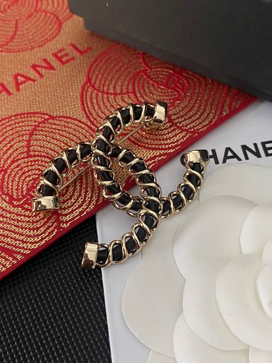 Chanel Brooch 12lyh18 (3)