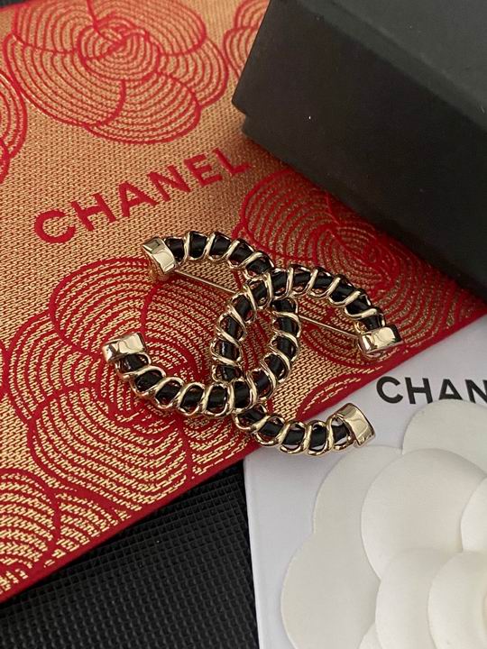Chanel Brooch 12lyh18 (6)