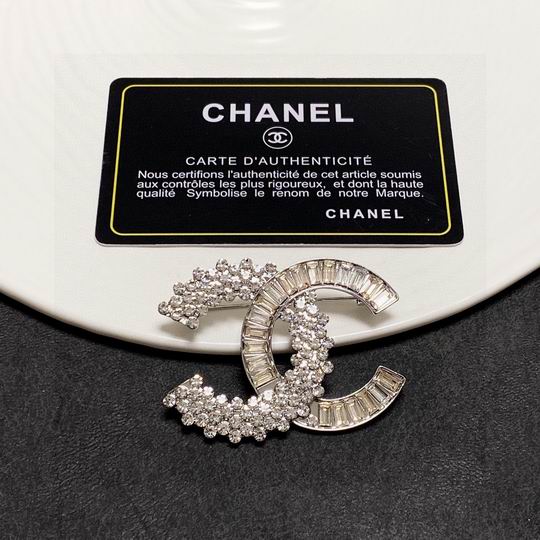 Chanel Brooch 12lyh20 (1)