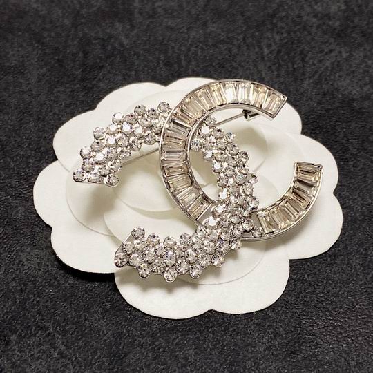 Chanel Brooch 12lyh20 (2)