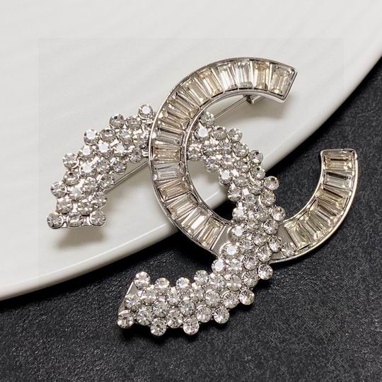 Chanel Brooch 12lyh20 (5)