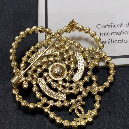 Chanel Brooch 12lyh21 (2)