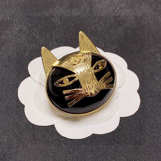 Chanel Brooch 12lyh22 (1)