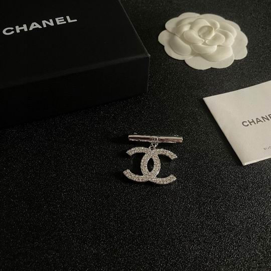 Chanel Brooch 12lyh25 (1)