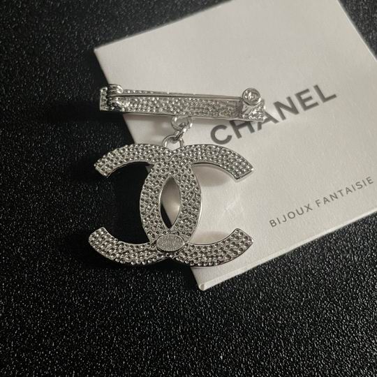 Chanel Brooch 12lyh25 (2)