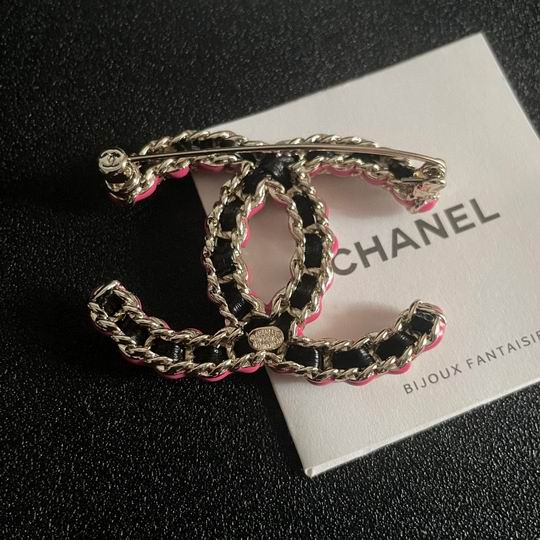 Chanel Brooch 12lyh26 (2)