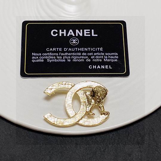 Chanel Brooch 12lyh30 (2)