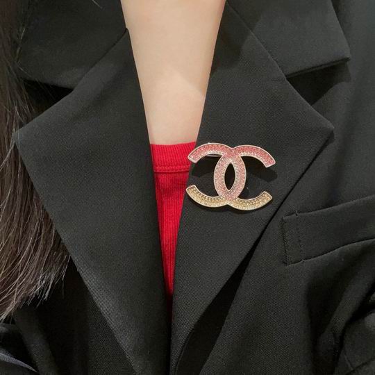 Chanel Brooch 12lyh34 (4)