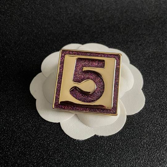 Chanel Brooch 12lyh36 (3)