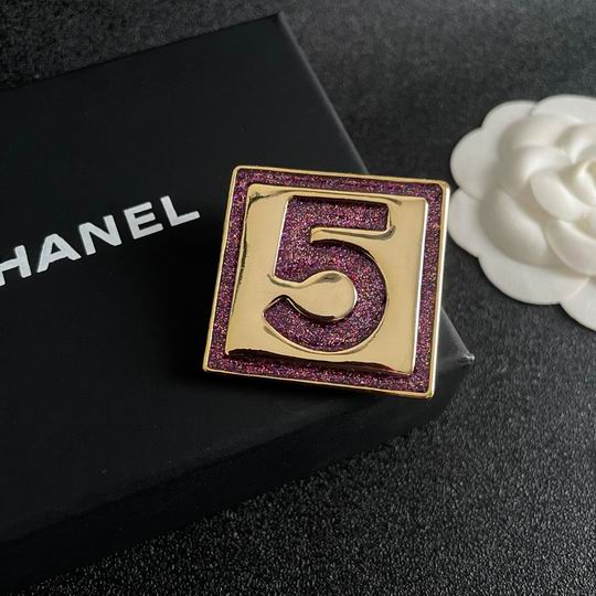 Chanel Brooch 12lyh36 (5)