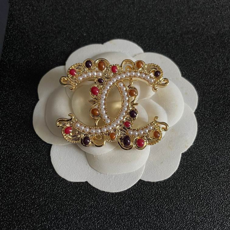 Chanel Brooch 12lyh39 (1)
