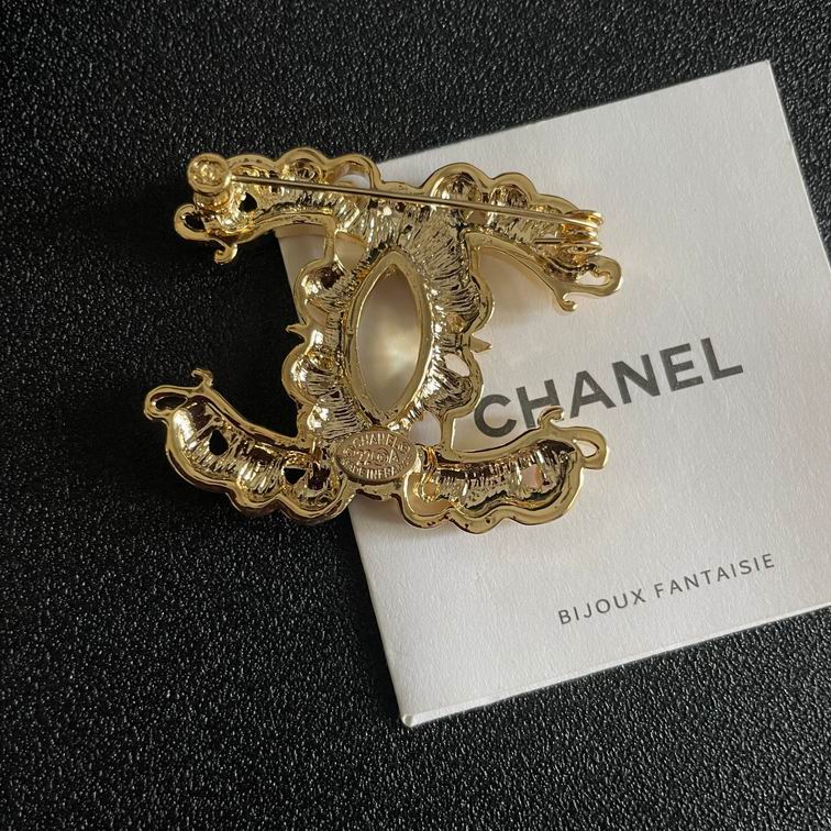 Chanel Brooch 12lyh39 (3)