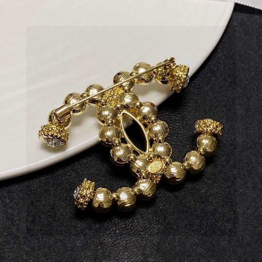 Chanel Brooch 12lyh42 (2)